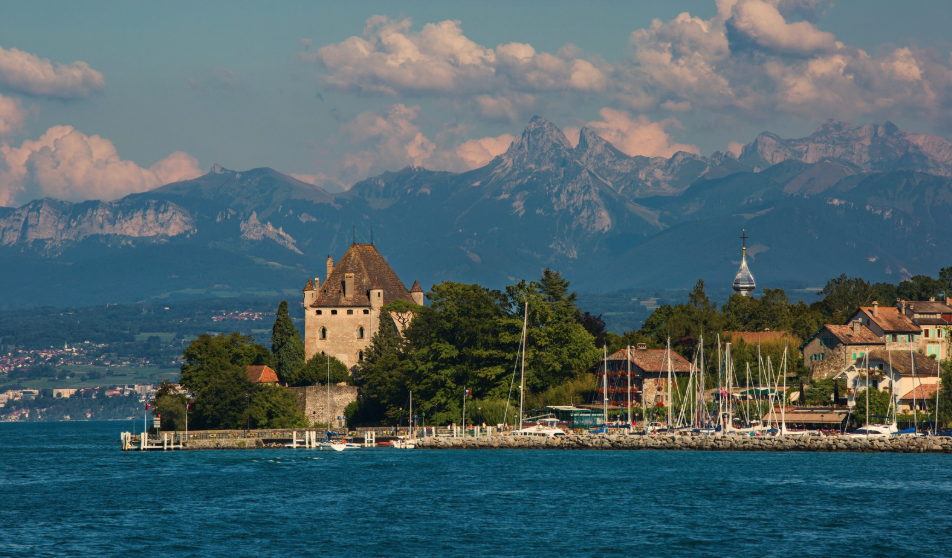  - Autour du Lac Léman : Yvoire et Chaplin's World