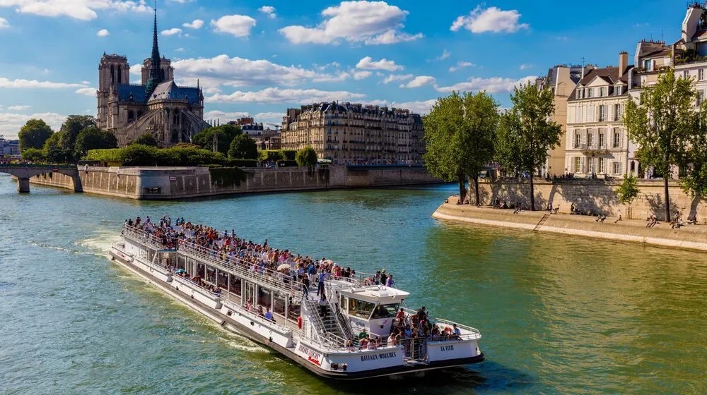  - Château de Versailles et Paris ou Salon de l'Agriculture